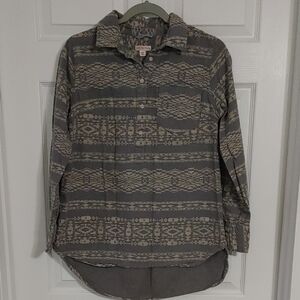 Merona Women's Small Petite Gray Pattern Quarter Button Down Shirt Western Boho